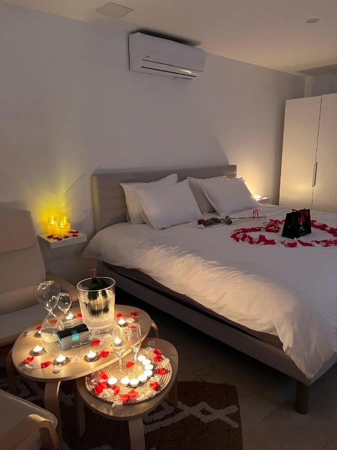 Lovenest Marseille Eksteriør bilde